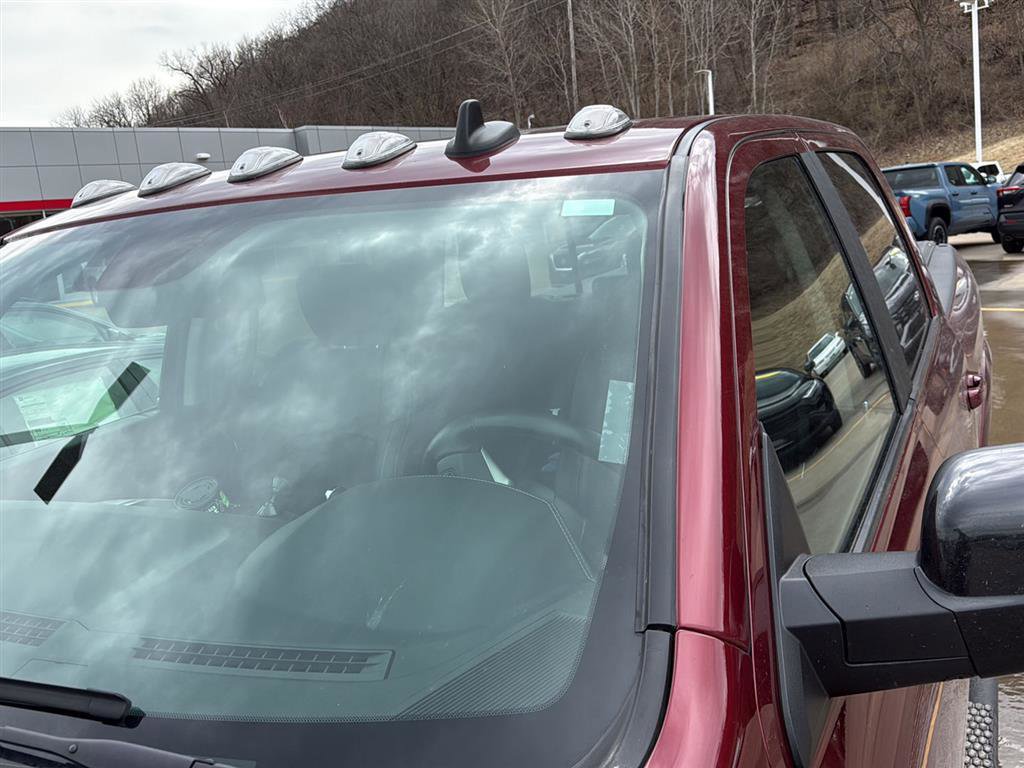 Used 2018 RAM 2500 Laramie w/ Sport Appearance Group image 19