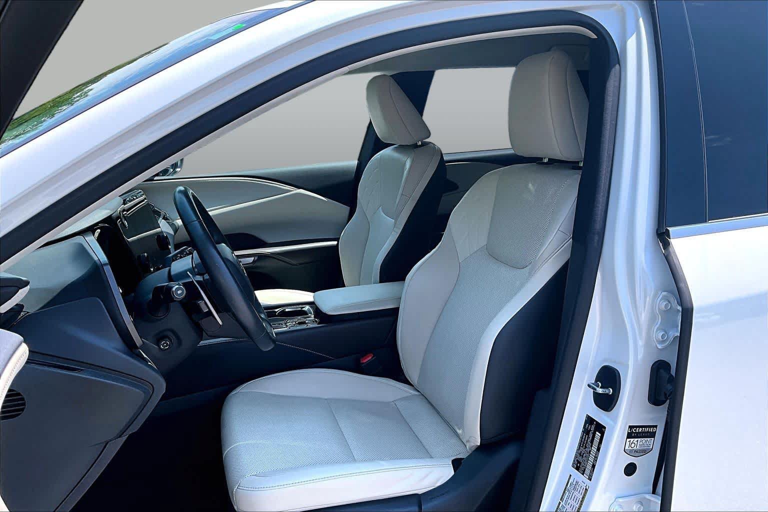 Used 2023 Lexus RX 350 FWD image 7