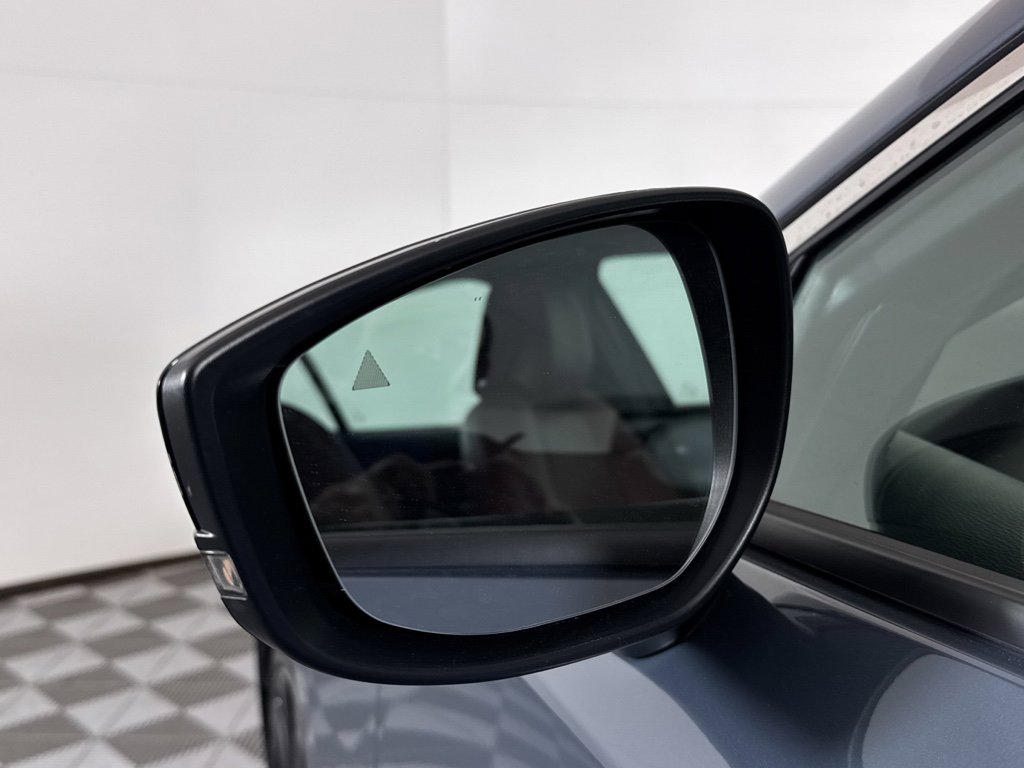 Used 2024 MAZDA MAZDA3 s image 22