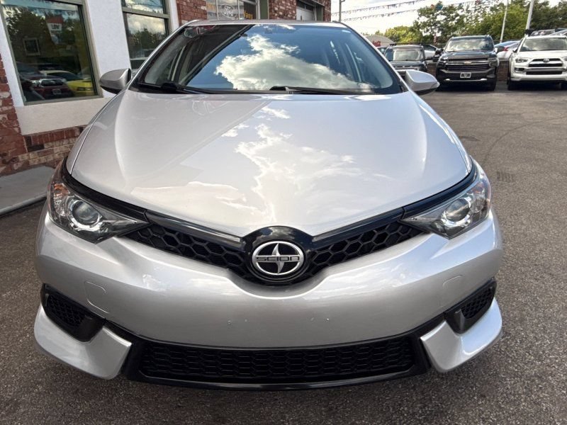 Used 2016 Scion iM FWD image 2