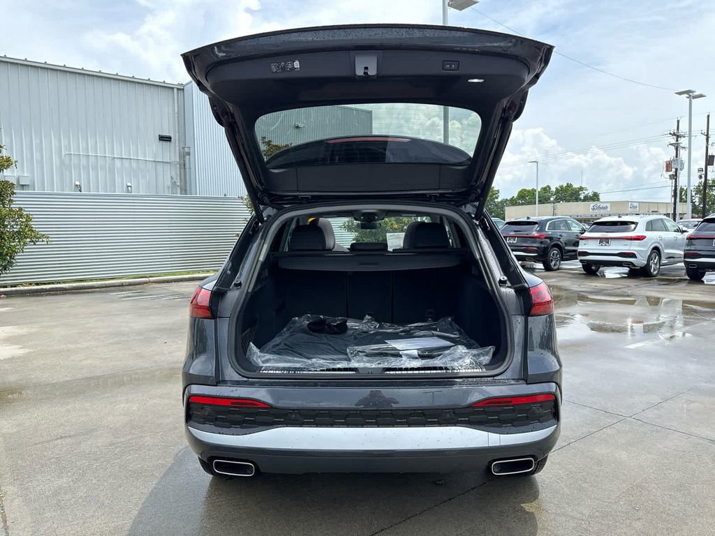 New 2025 Audi Q5 Premium Plus image 33