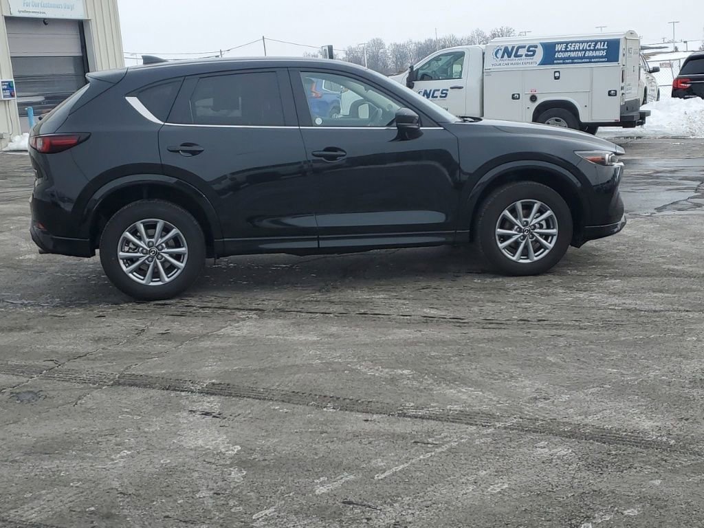 Used 2025 MAZDA CX-5 AWD 2.5 S w/ Select Package image 10