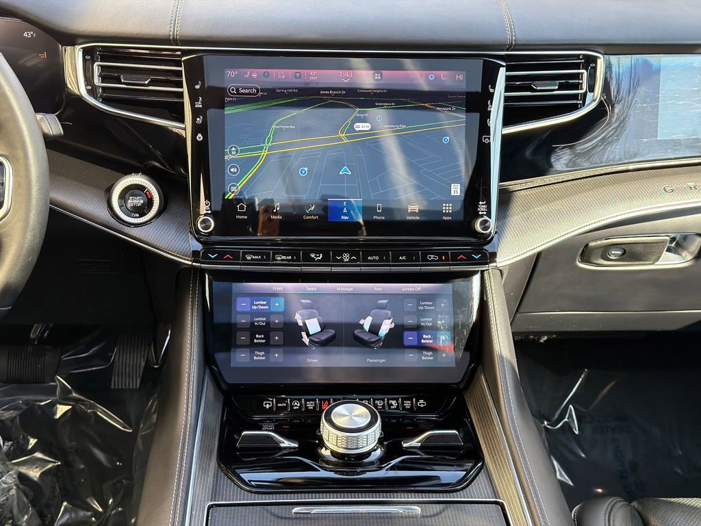 Used 2024 Jeep Grand Wagoneer L Series II w/ Quick Order Packagew 28T image 22