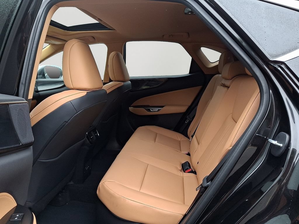 Certified 2024 Lexus NX 350h AWD image 9