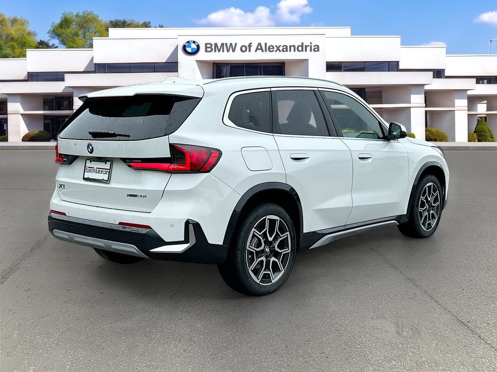 Used 2026 BMW X1 xDrive28i w/ Convenience Package AWD/4WD image 7