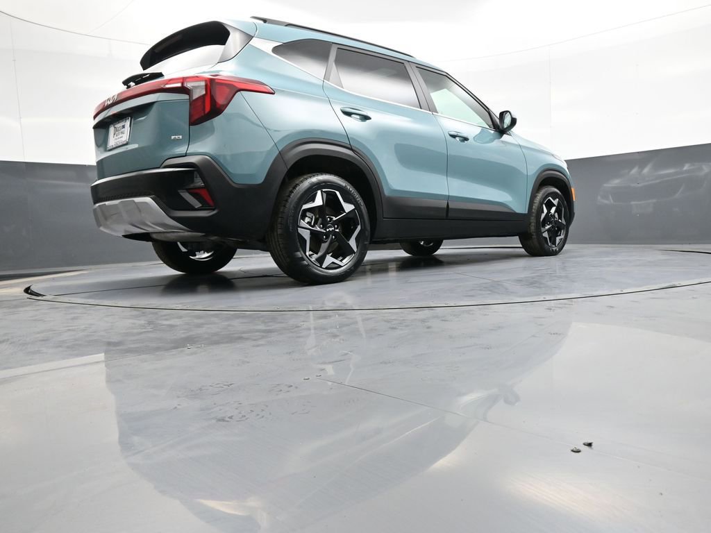 Certified 2025 Kia Seltos EX w/ EX Sunroof Package image 31
