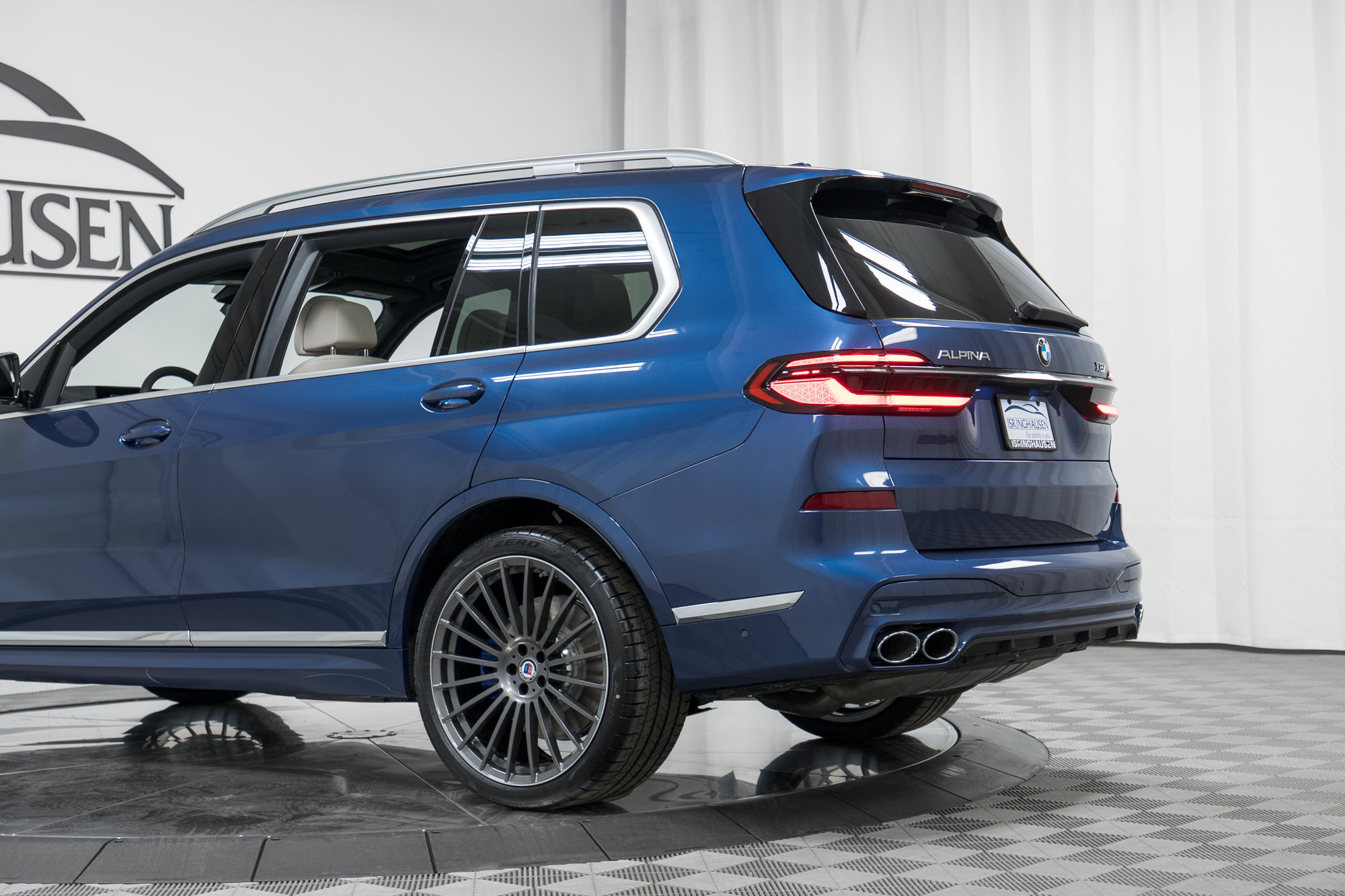 New 2026 BMW ALPINA XB7 image 34