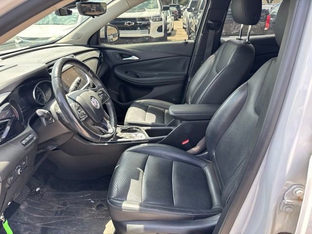 Used 2020 Buick Encore GX Essence w/ Experience Buick Package FWD image 13