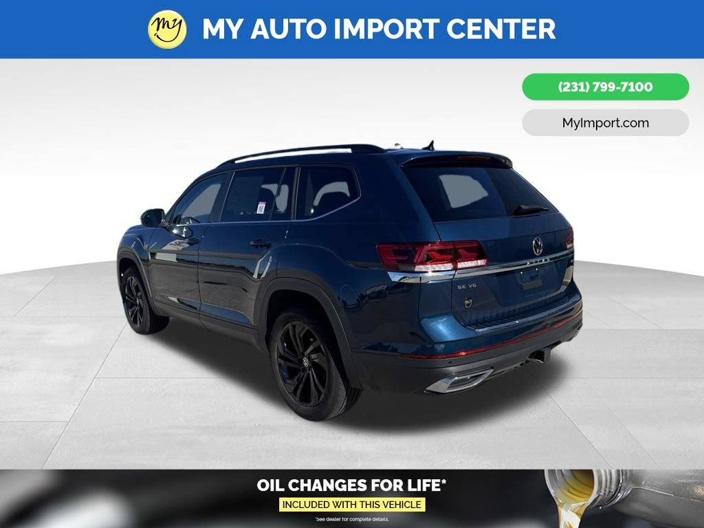 Used 2023 Volkswagen Atlas SE w/ Black Wheel Package AWD/4WD image 5