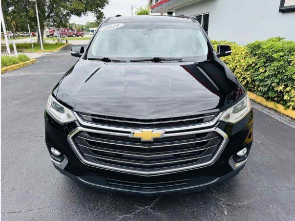 Used 2021 Chevrolet Traverse LT