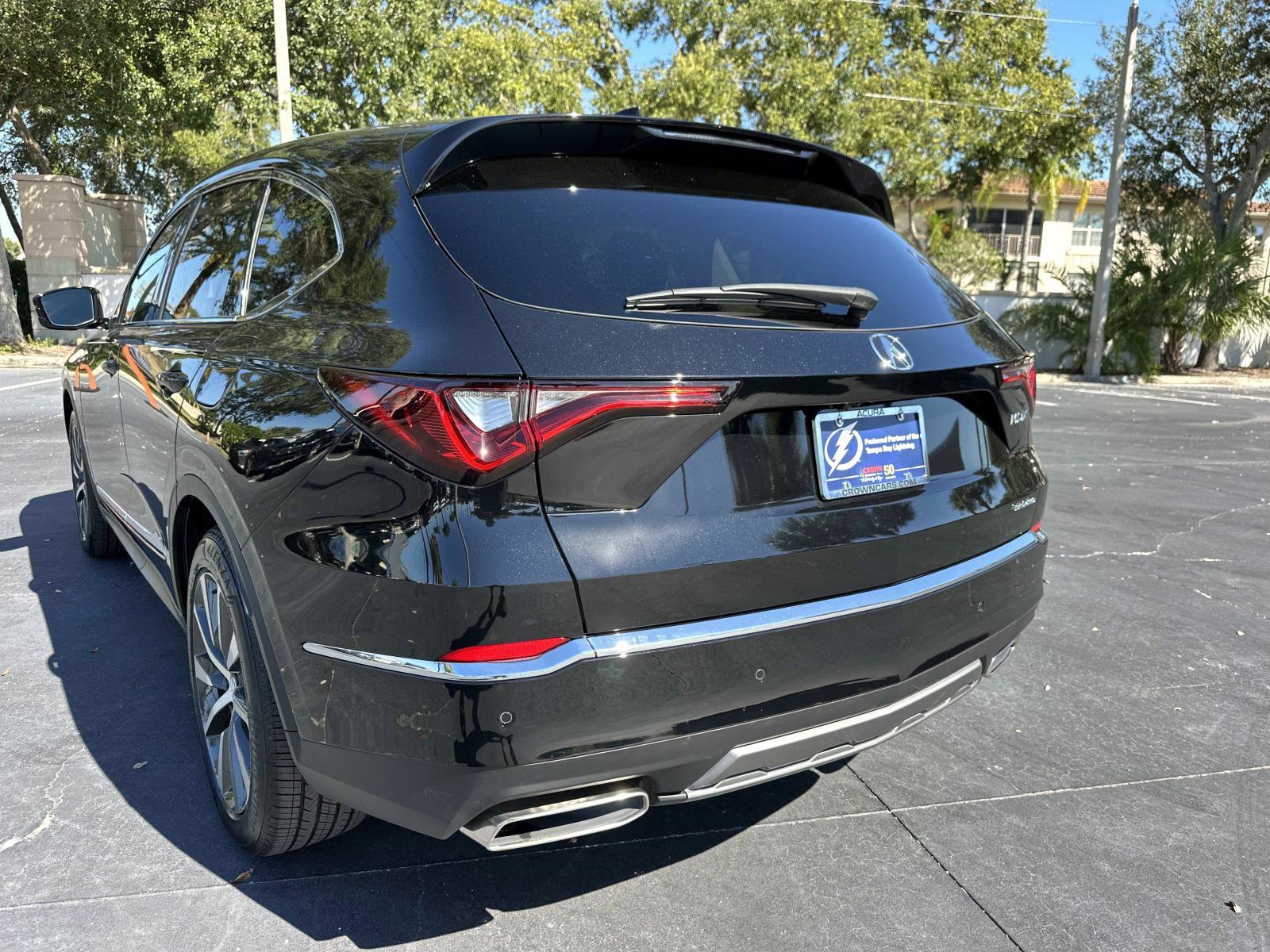 Certified 2025 Acura MDX SH-AWD w/ Technology Package image 9