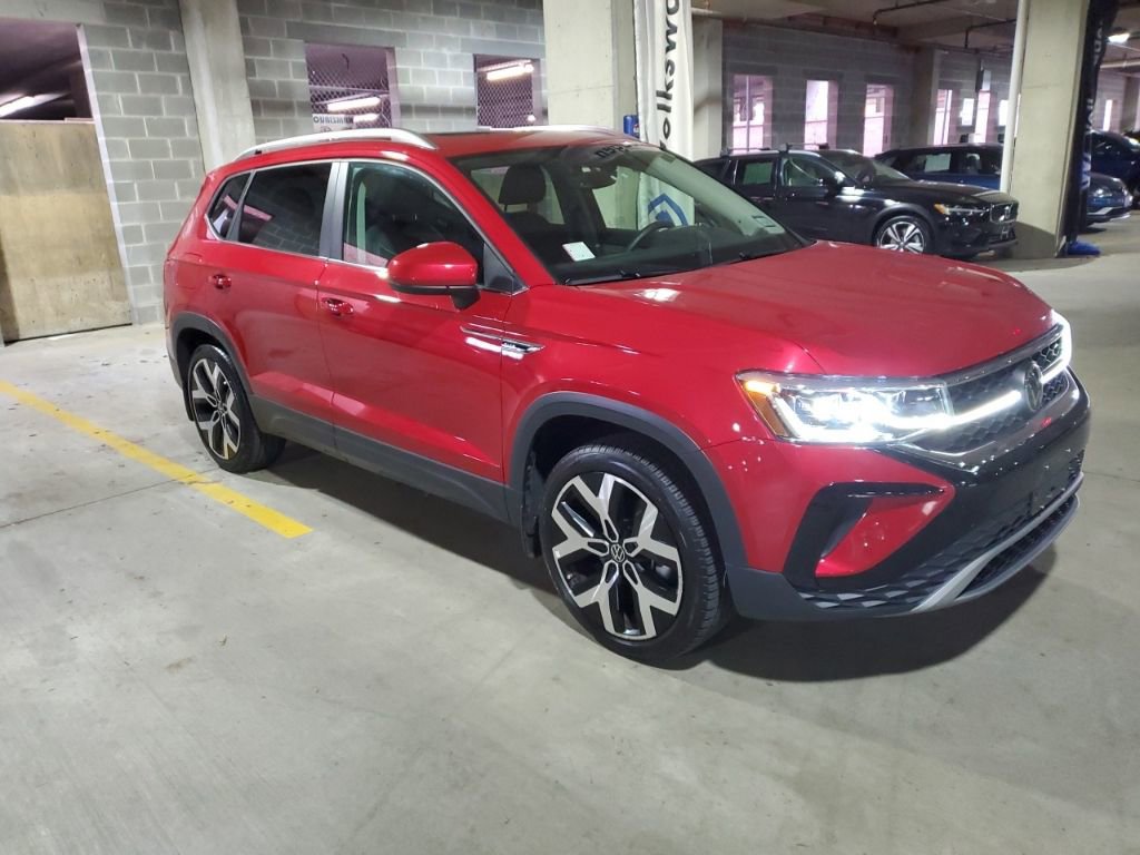 Certified 2023 Volkswagen Taos SEL image 54