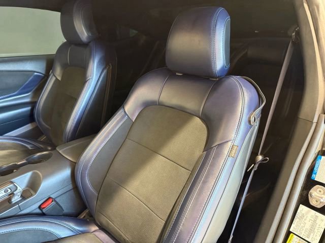 Used 2025 Ford Mustang Dark Horse image 74