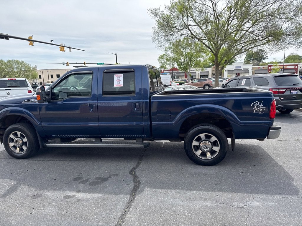 Used 2011 Ford F250 Lariat w/ Lariat Interior Pkg image 5