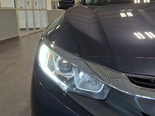 Used 2016 Honda Civic EX image 11