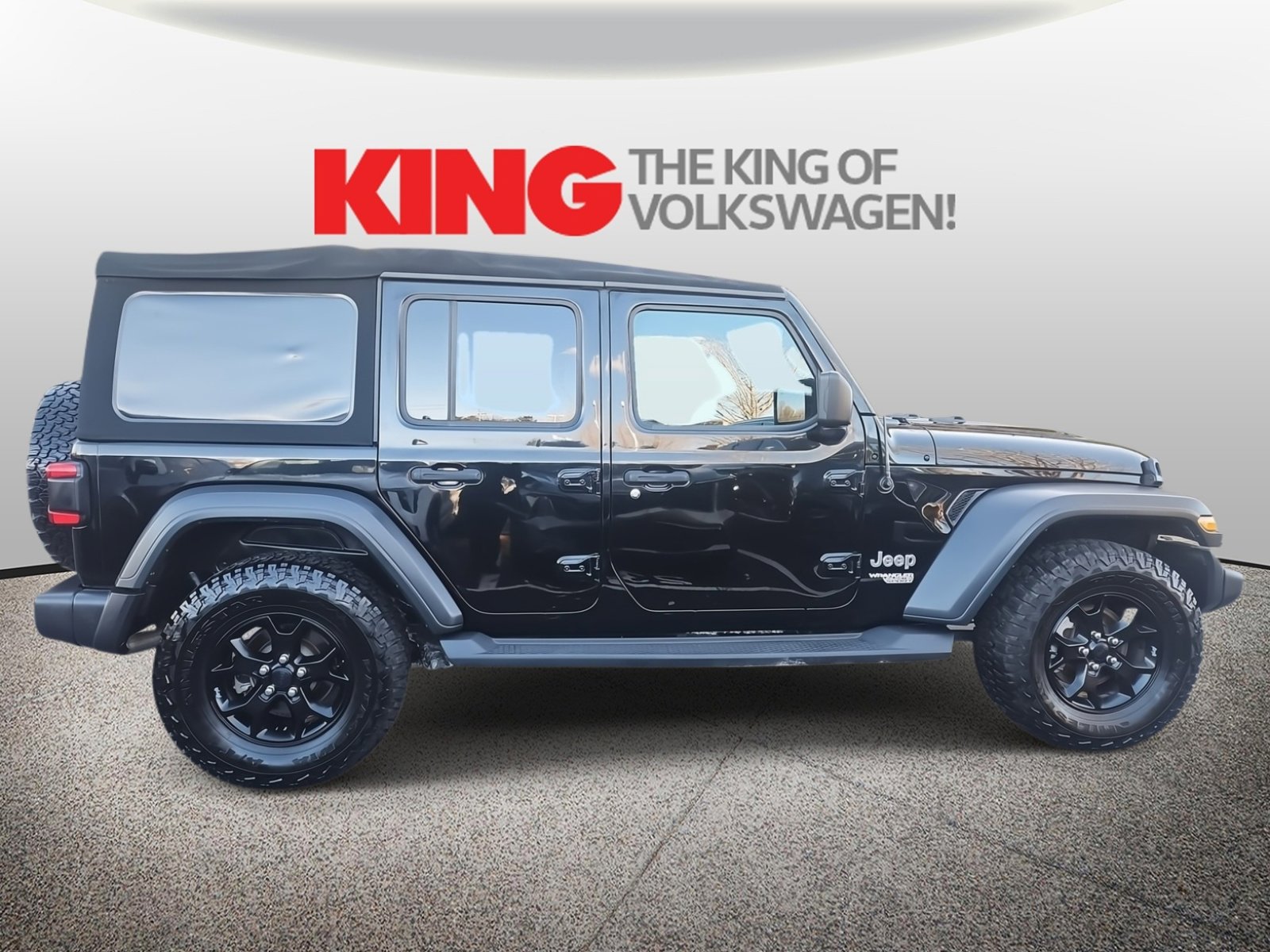 Used 2018 Jeep Wrangler Unlimited Sport S image 2