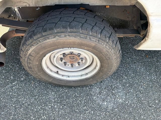 Used 2007 Ford E-250 and Econoline 250 RWD image 4
