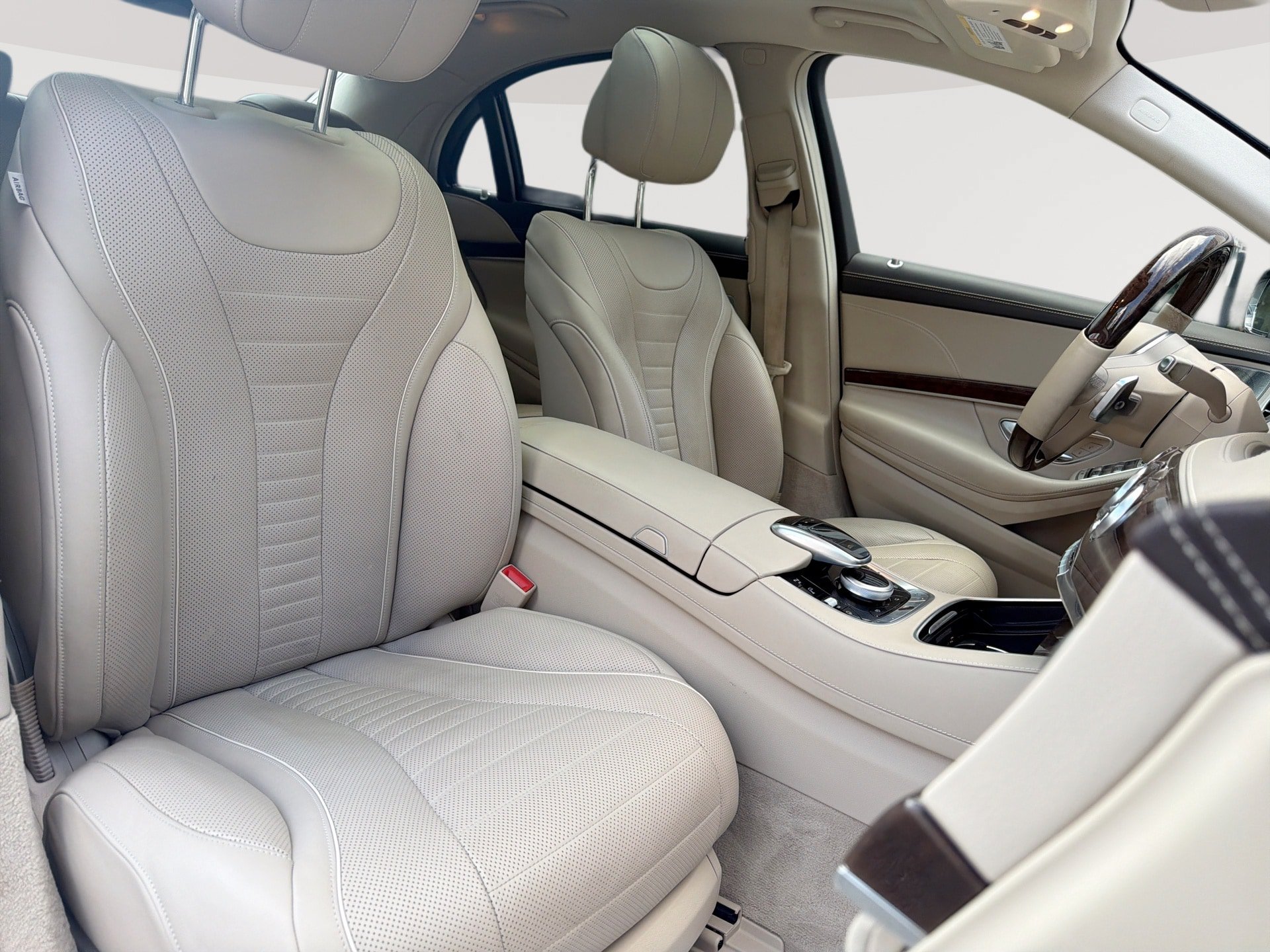 Used 2019 Mercedes-Benz S 560 4MATIC Sedan w/ AMG Line Exterior image 27
