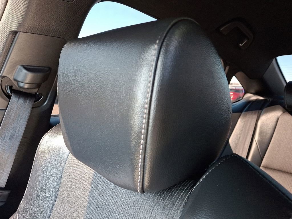 Used 2021 Honda Accord Sport image 18