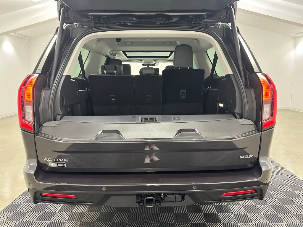 New 2025 Ford Expedition Max Active RWD image 7