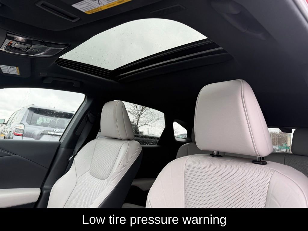 Used 2024 Lexus RX 350 w/ Convenience Package image 7