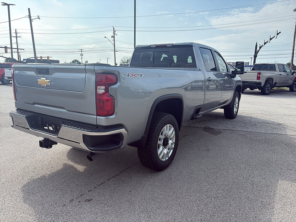 New 2026 Chevrolet Silverado 3500 LT w/ Leather Package AWD/4WD image 5