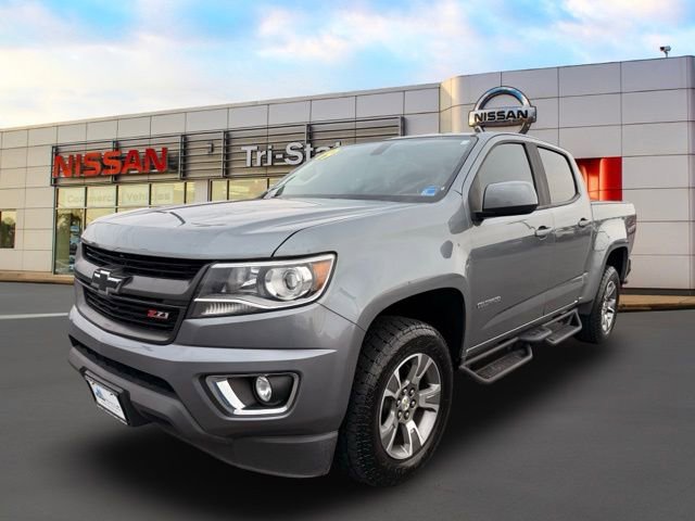 Used 2019 Chevrolet Colorado Z71 AWD/4WD image 2