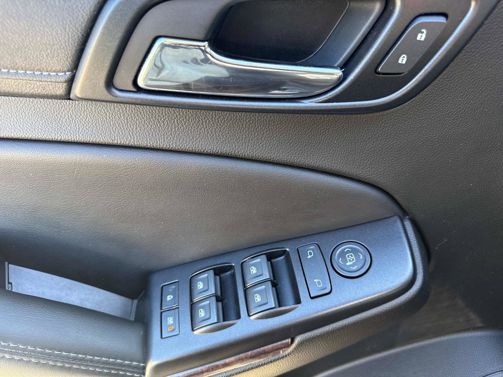 Used 2018 GMC Yukon SLE w/ Convenience Package image 22