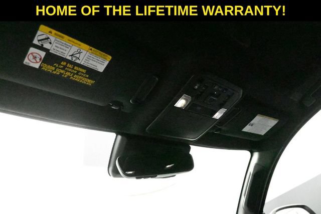 Used 2025 Toyota 4Runner Limited AWD/4WD image 26