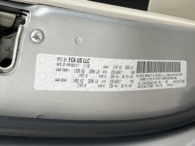 Used 2018 Chrysler Pacifica Touring-L image 24