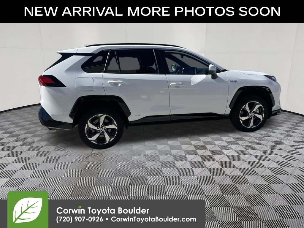 Used 2023 Toyota RAV4 SE w/ Weather & Moonroof Package AWD/4WD image 9