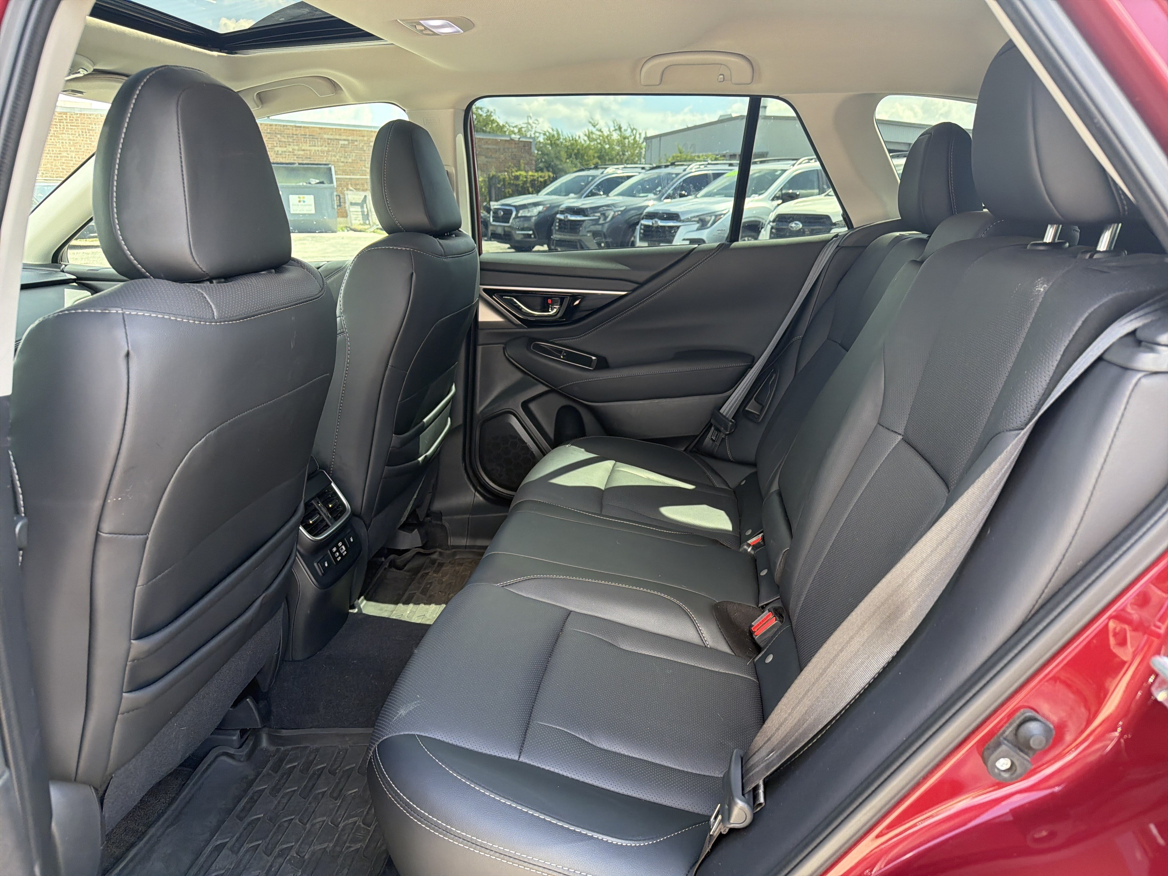 Certified 2025 Subaru Outback Limited XT AWD/4WD image 28