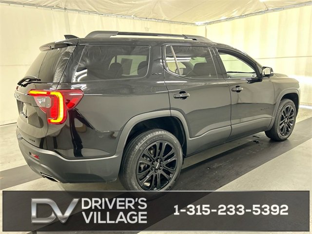 Used 2023 GMC Acadia SLE w/ Driver Convenience Package image 2
