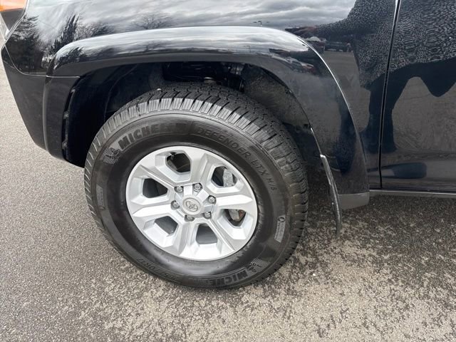 Used 2023 Toyota 4Runner SR5 Premium w/ Moonroof Package image 30