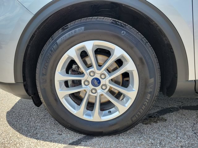 Certified 2022 Ford Escape SE FWD image 9