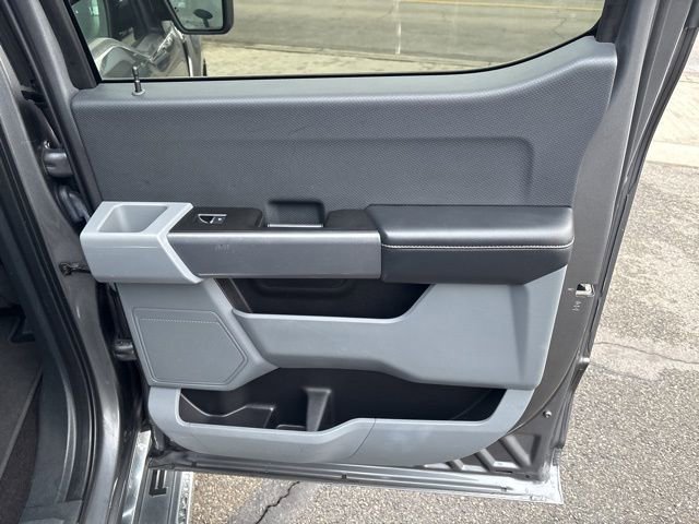 Used 2022 Ford F150 XLT w/ XTR Package image 34