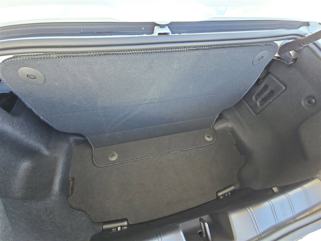 Used 2018 Chevrolet Camaro ZL1 image 25