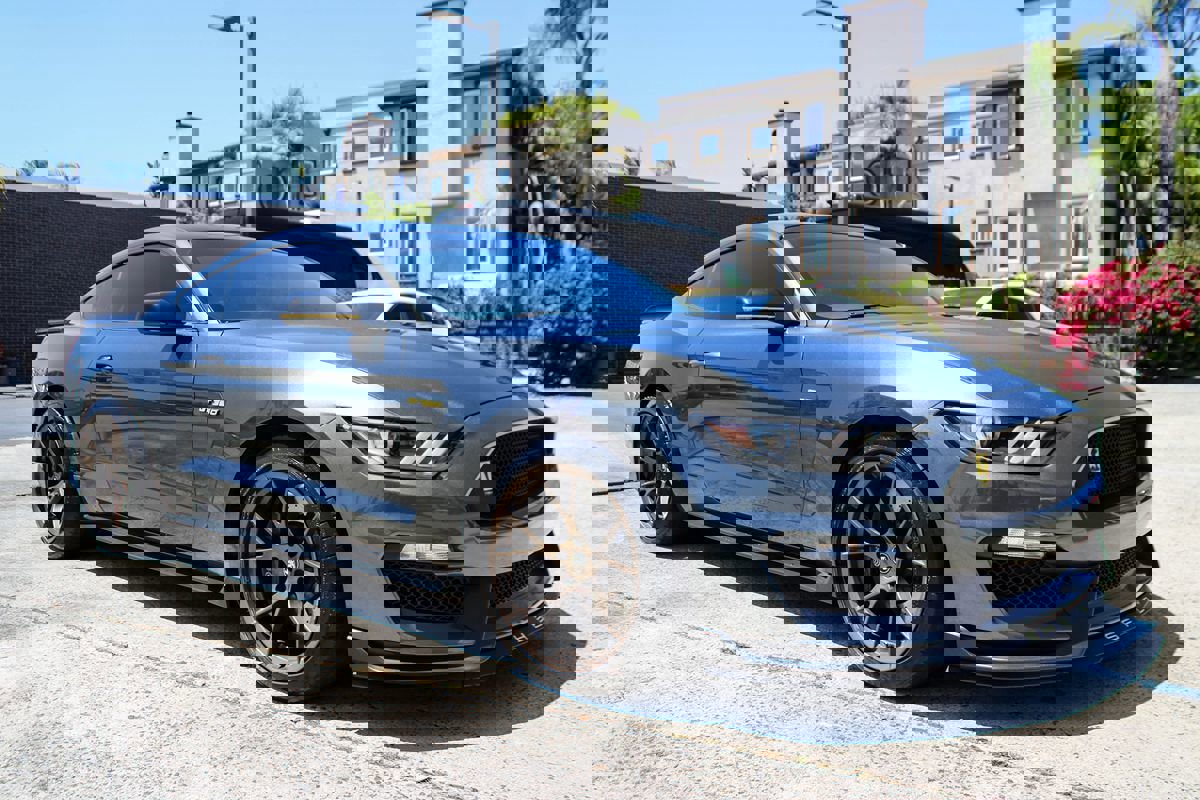 Used 2017 Ford Mustang Shelby GT350 w/ Electronics Package image 8