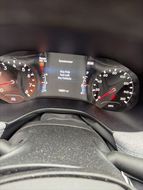 Used 2024 Jeep Compass Latitude image 15