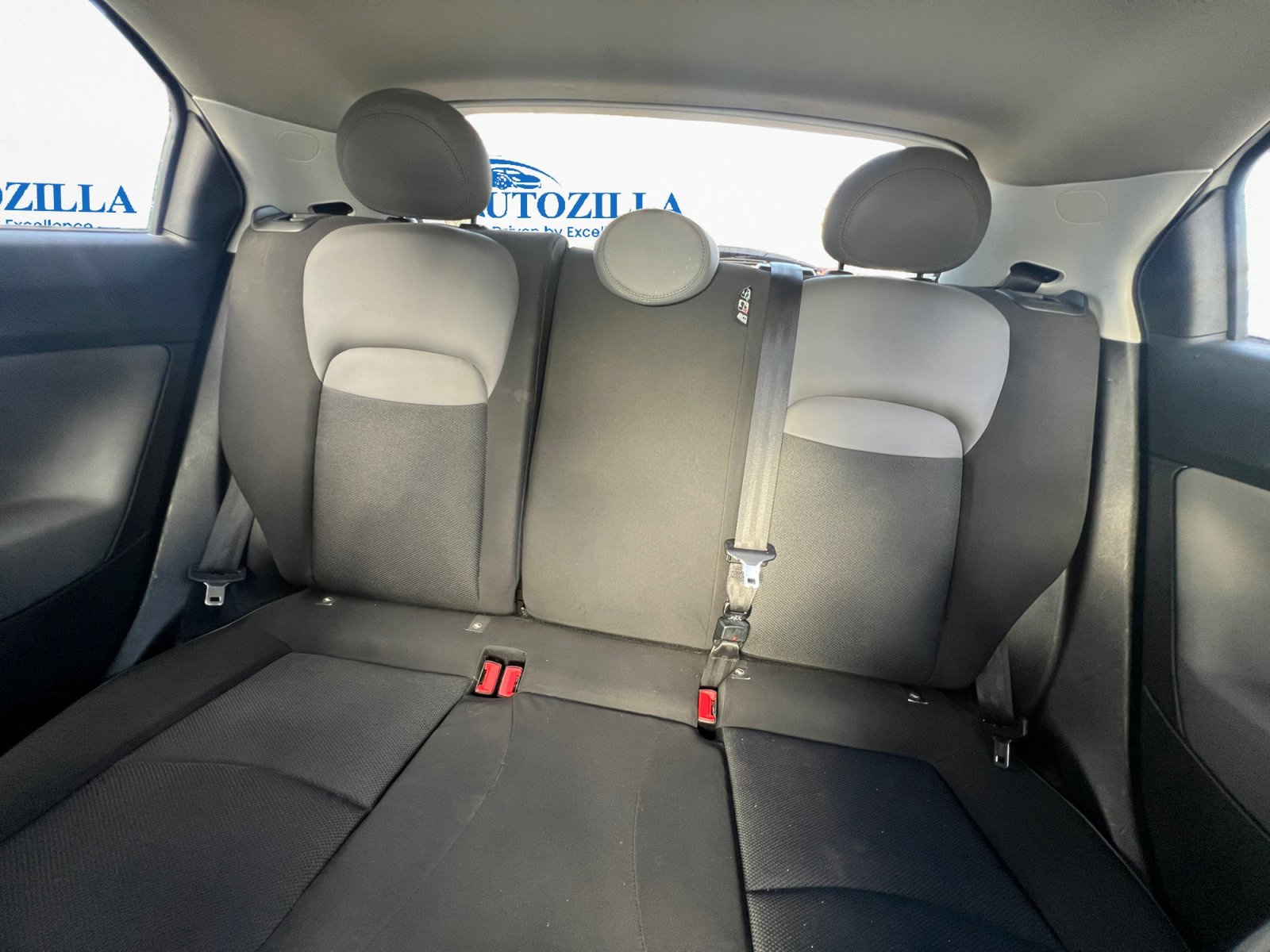 Used 2016 FIAT 500X Easy image 10