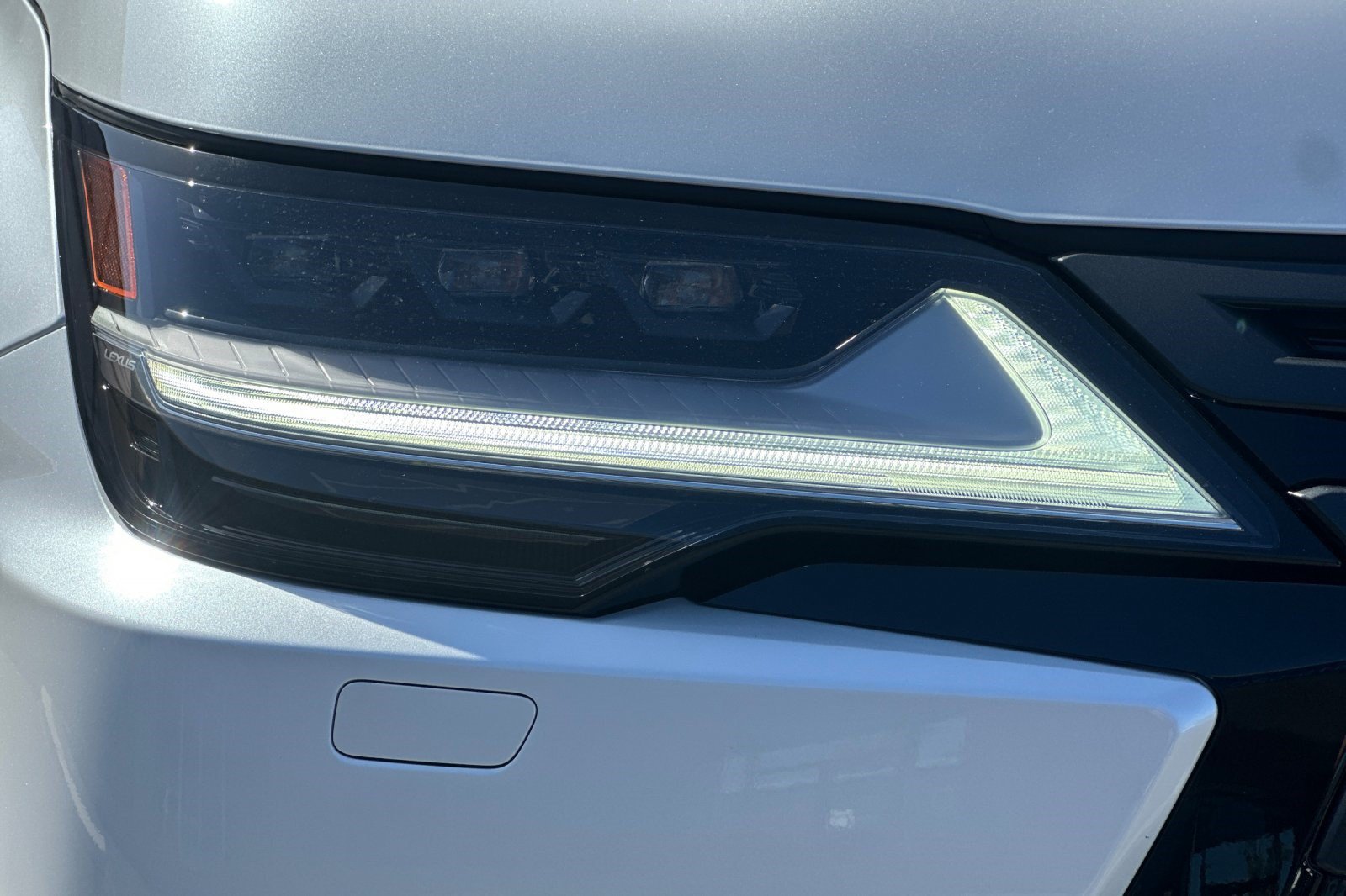 New 2026 Lexus LX 700h Overtrail AWD/4WD image 11