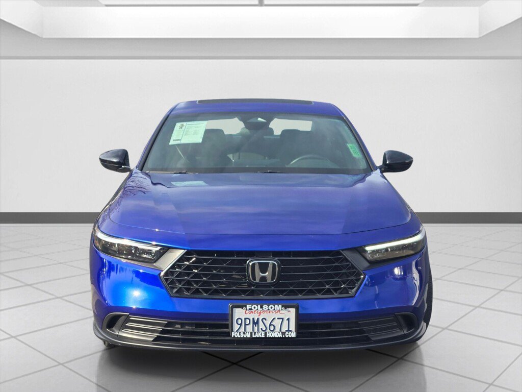 Used 2024 Honda Accord Sport image 2