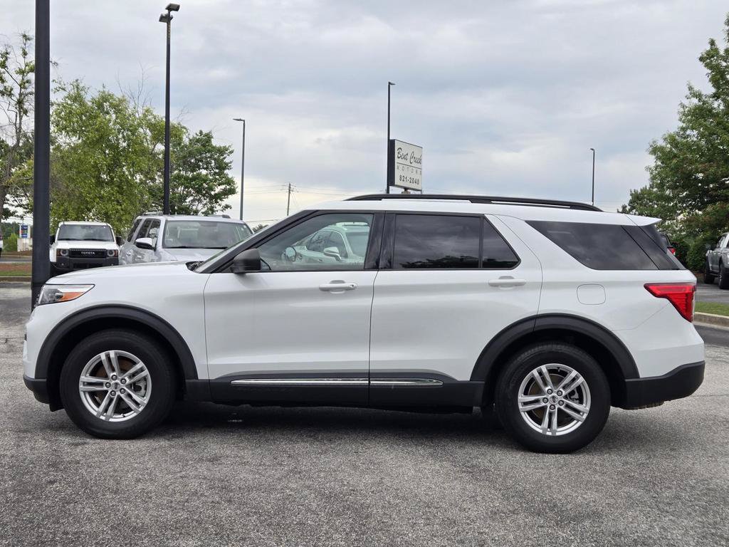 Used 2020 Ford Explorer XLT AWD/4WD image 12