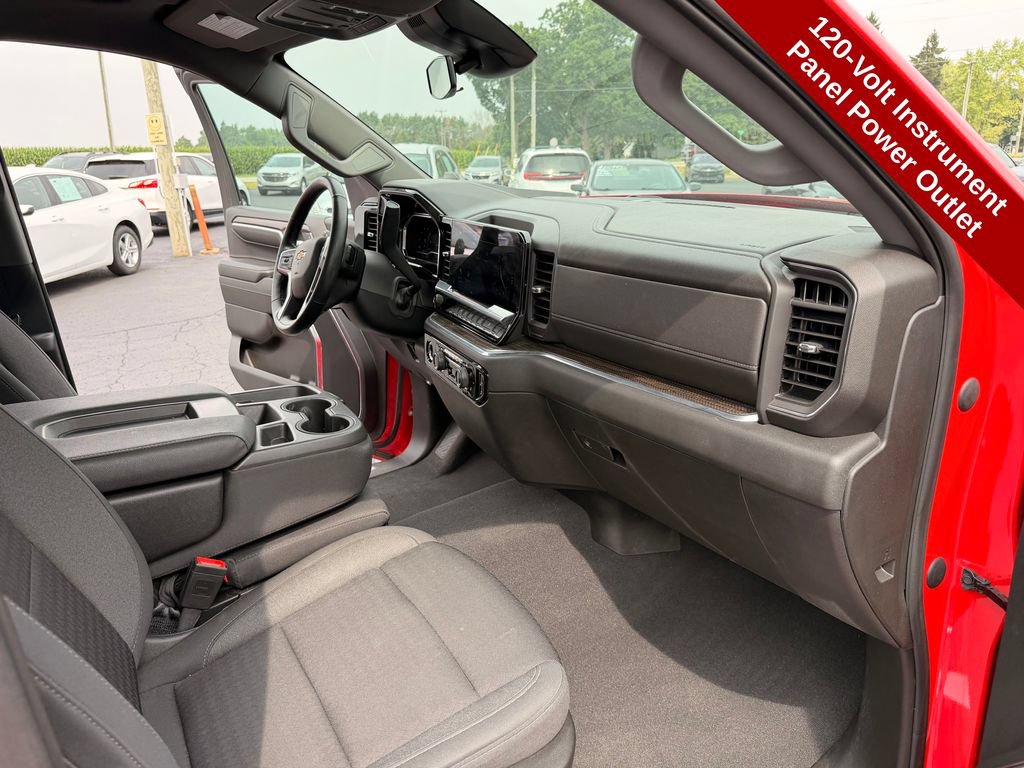 Used 2023 Chevrolet Silverado 1500 LT AWD/4WD image 34