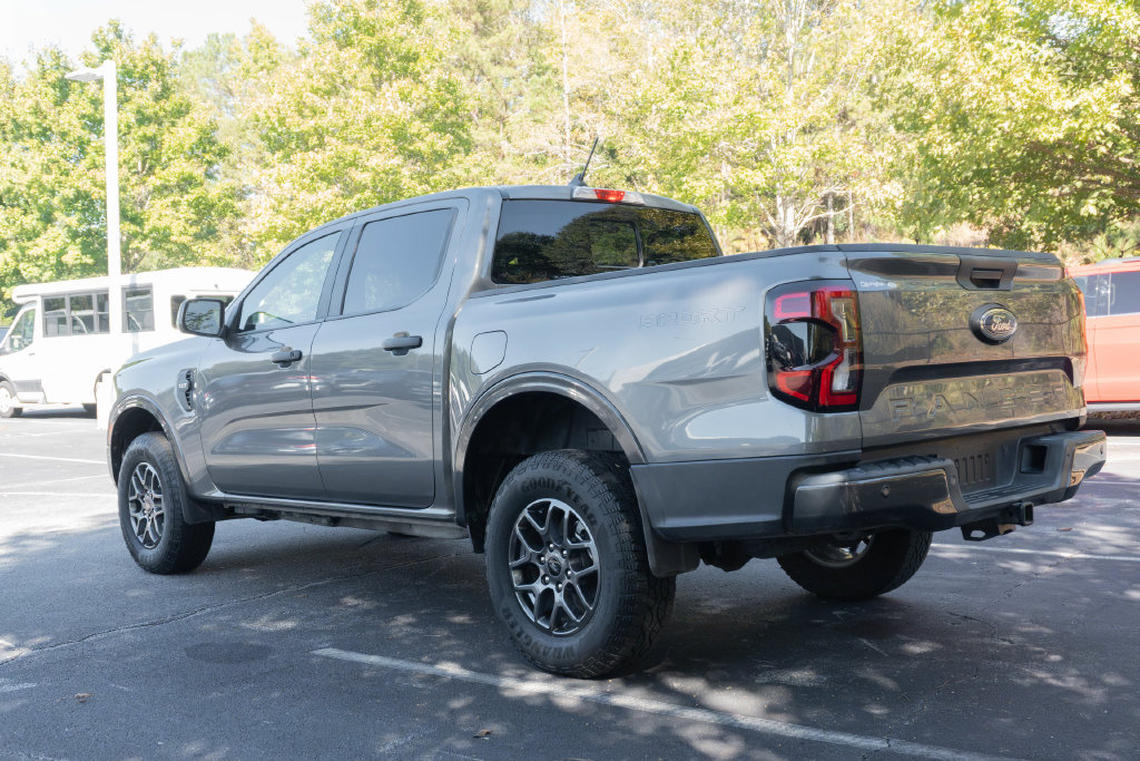 Used 2024 Ford Ranger XLT w/ Trailer Tow Package RWD image 12