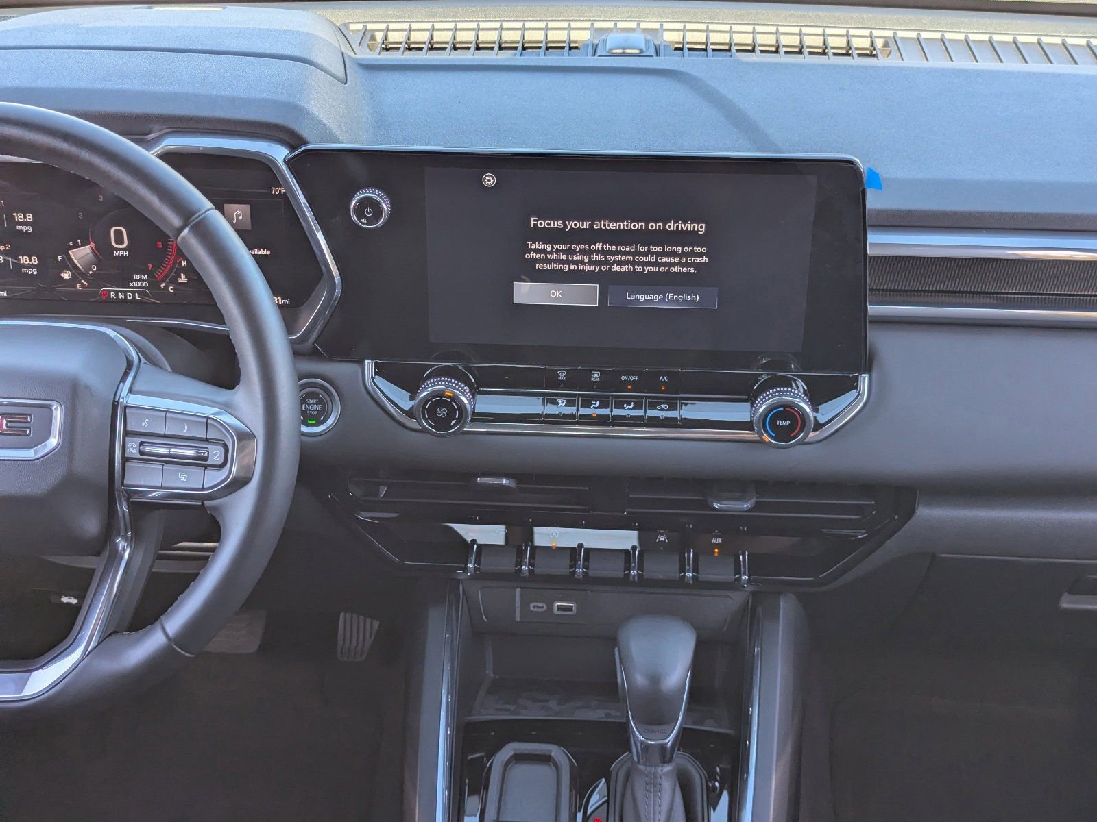 Used 2025 GMC Canyon Elevation image 17