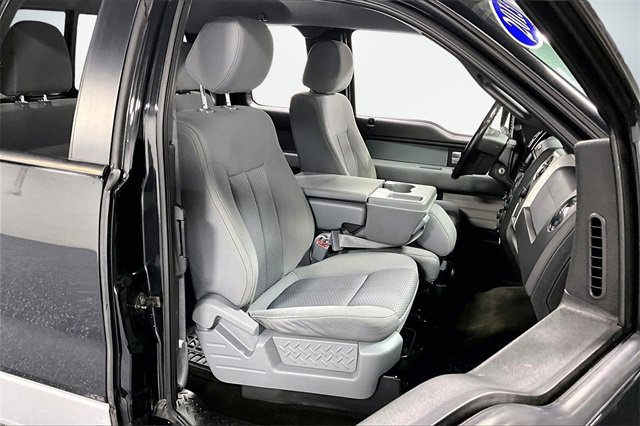 Used 2013 Ford F150 XLT w/ Luxury Equipment Group image 24