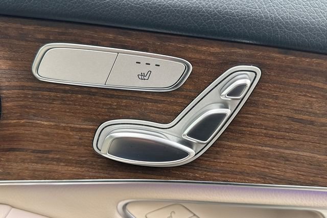 Used 2022 Mercedes-Benz GLC 300 image 23