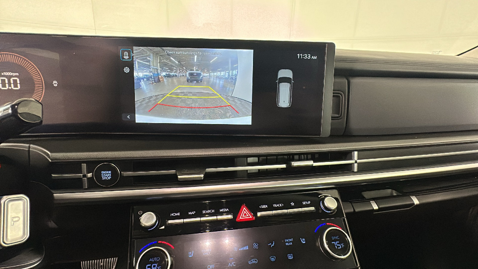 Used 2025 Hyundai Santa Fe SEL AWD/4WD image 29
