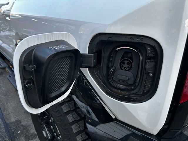 New 2024 GMC Hummer EV 2X w/ Extreme Off-Road Package image 4